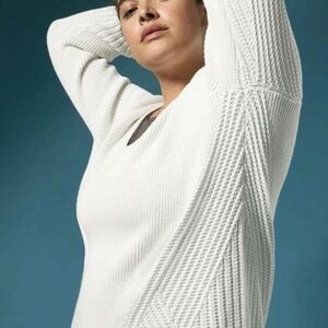 Athleta Teton V neck waffle knit sweater in dove color. Size xs EUC worn once!